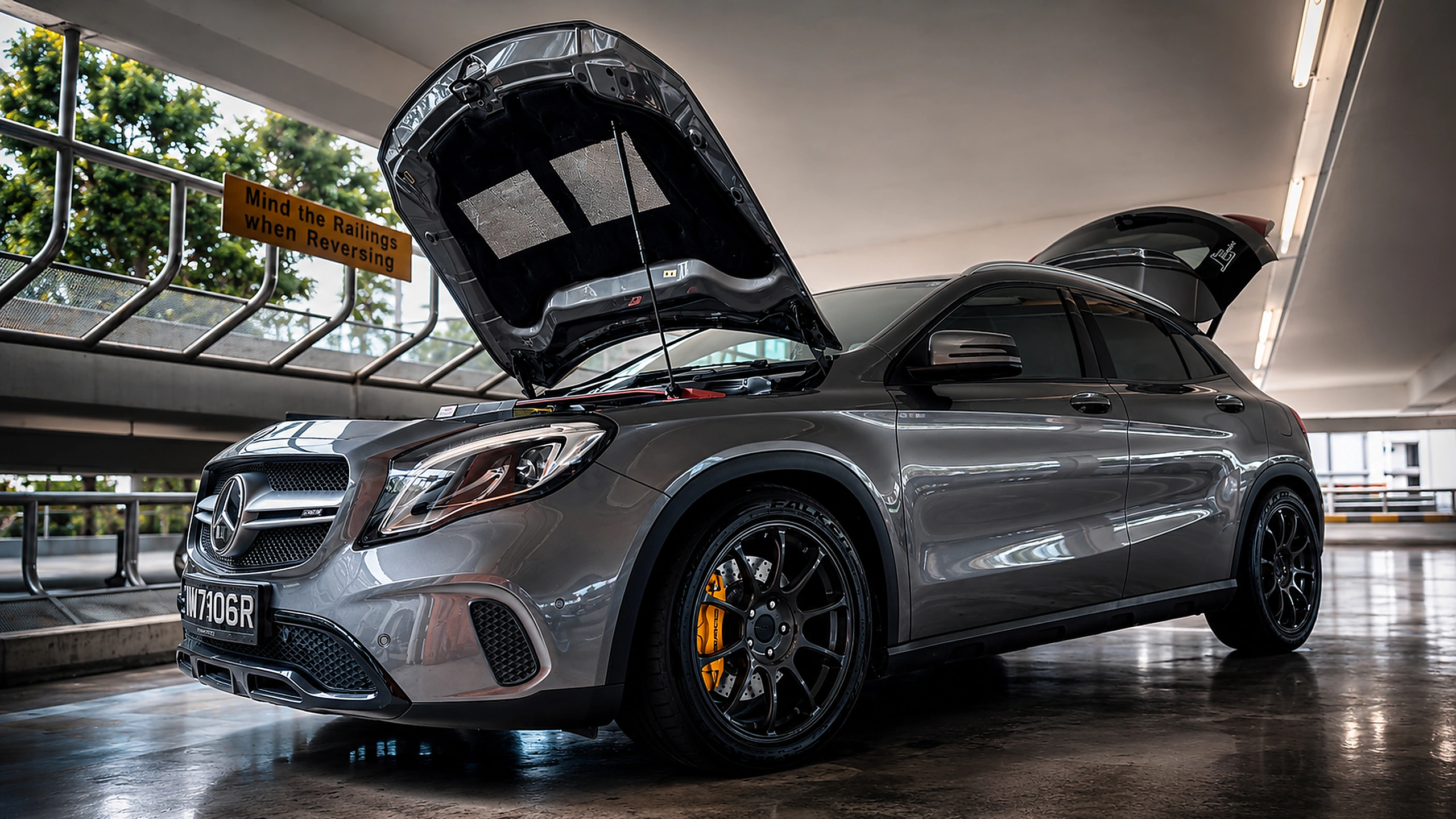 Bernard's metallic grey Mercedes-Benz GLA 180 X156
